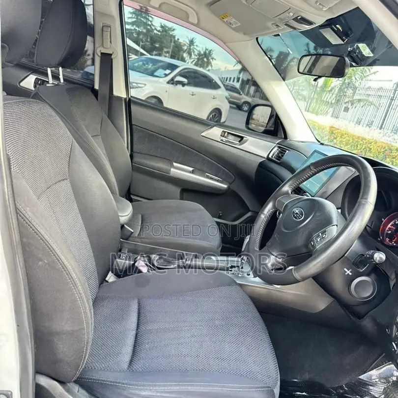 Subaru Forester 2011 White