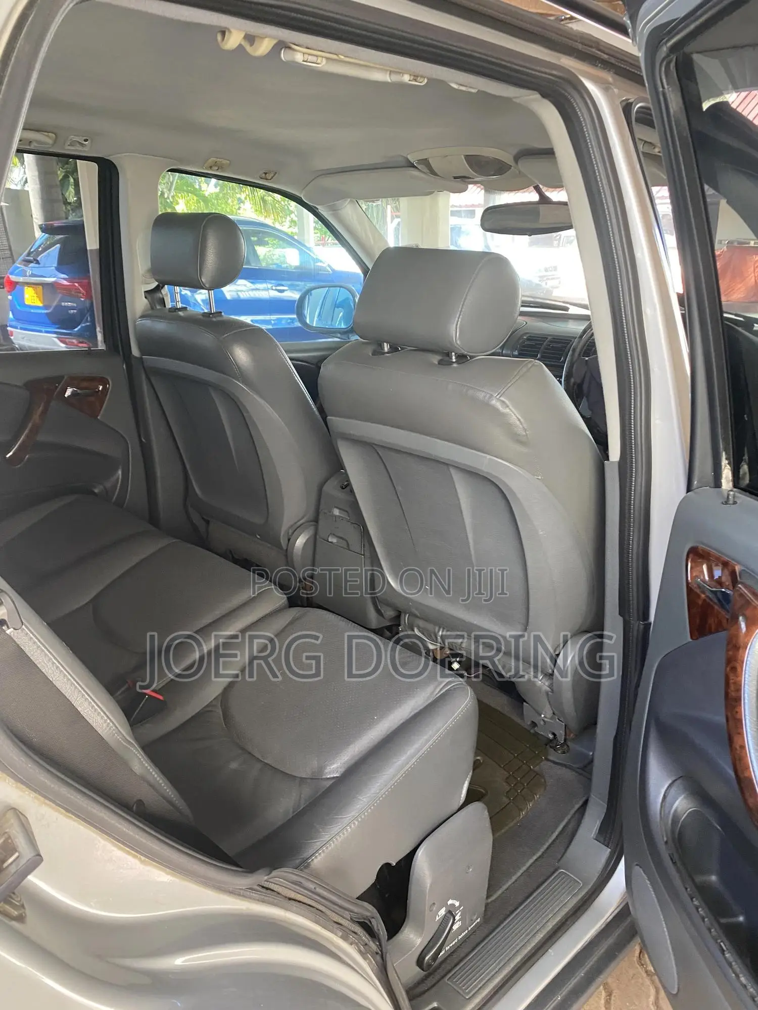 Mercedes-Benz M Class ML 320 2000 Silver