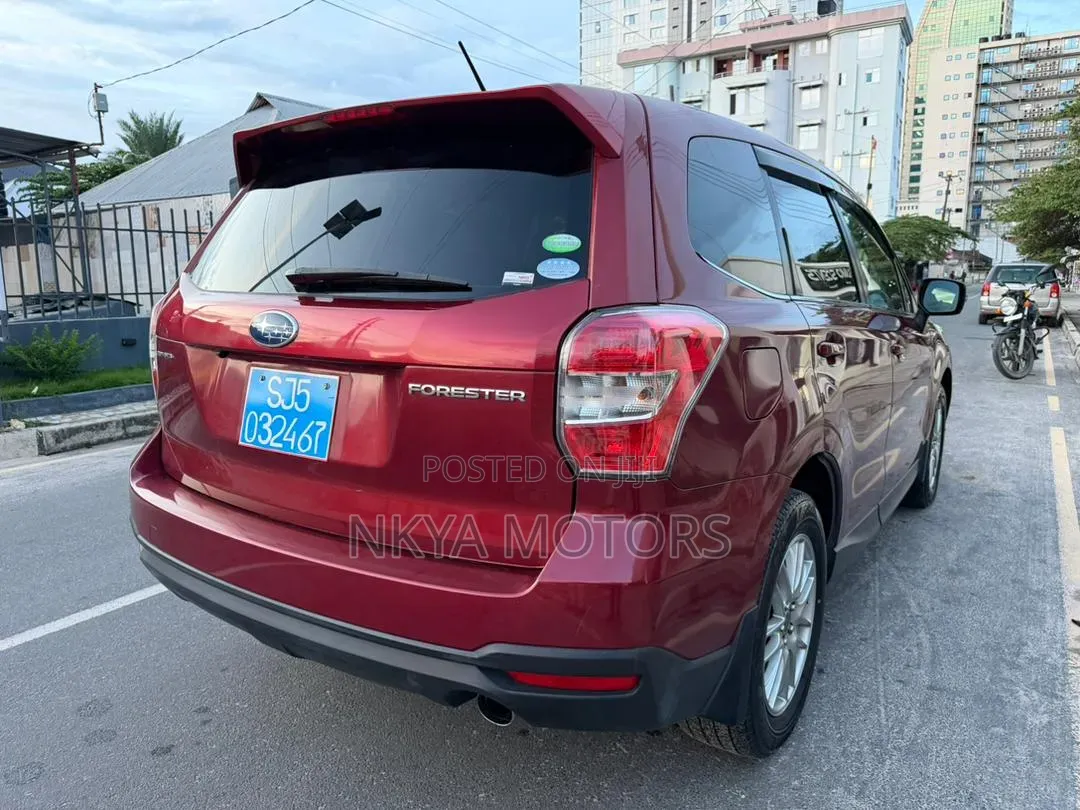 Subaru Forester 2014 Red