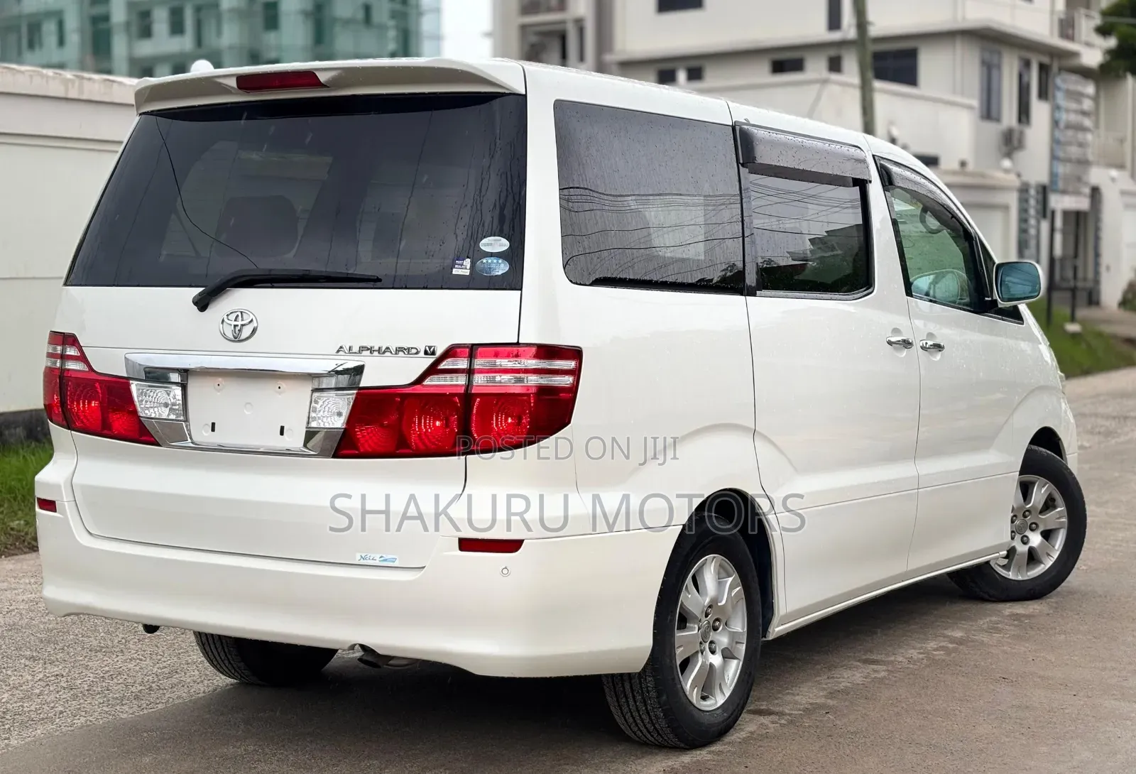 Toyota Alphard 2006 White