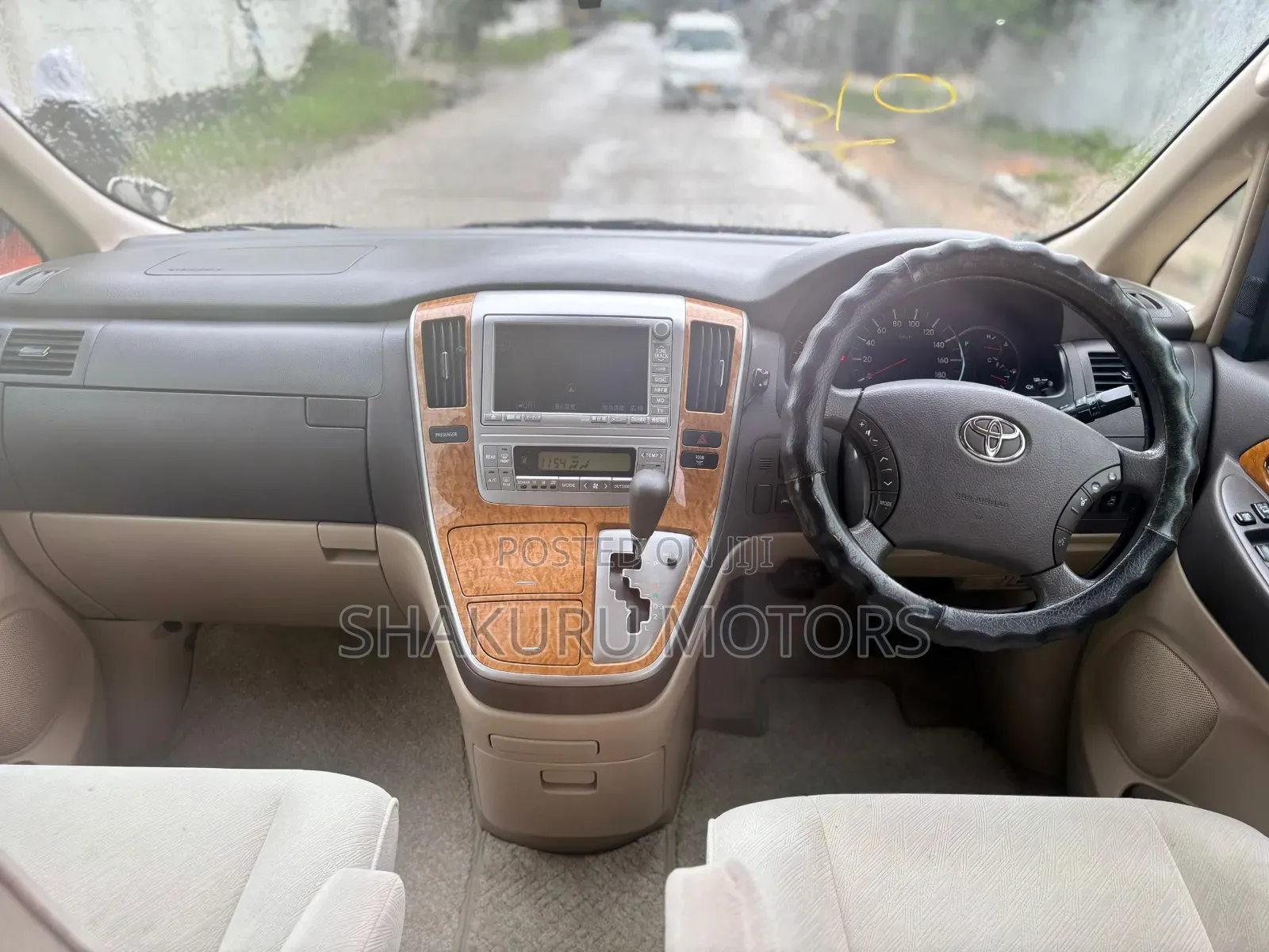 Toyota Alphard 2006 White