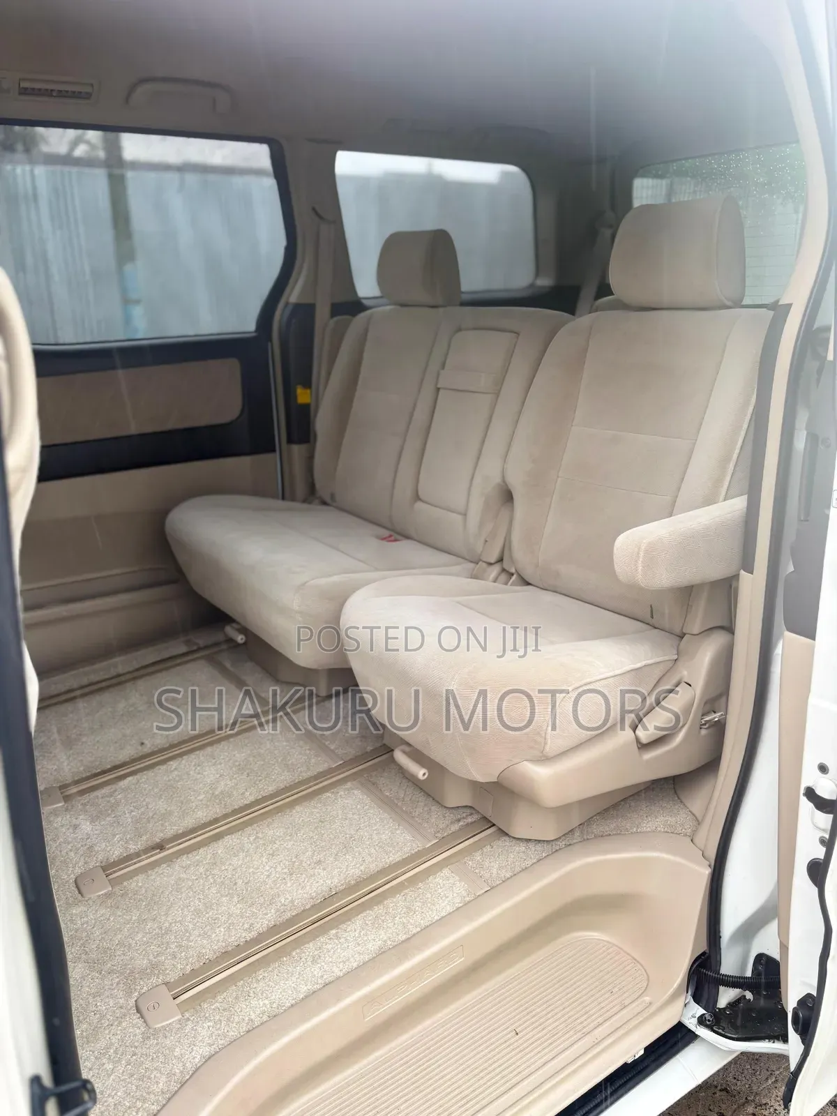 Toyota Alphard 2006 White
