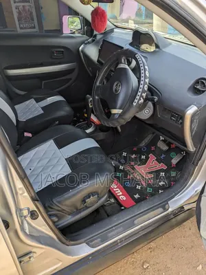 Toyota IST 2003 Silver