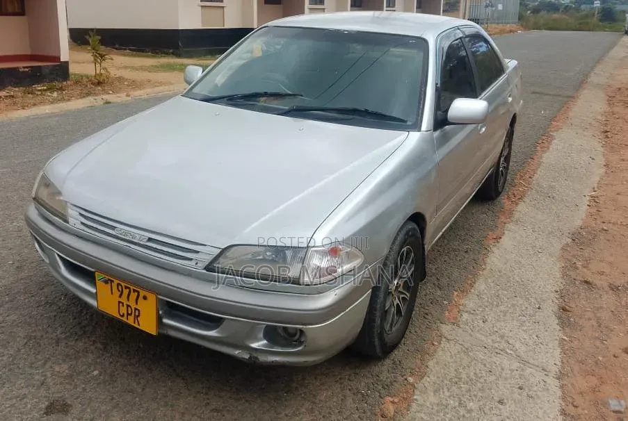 Toyota Carina 2001 Silver