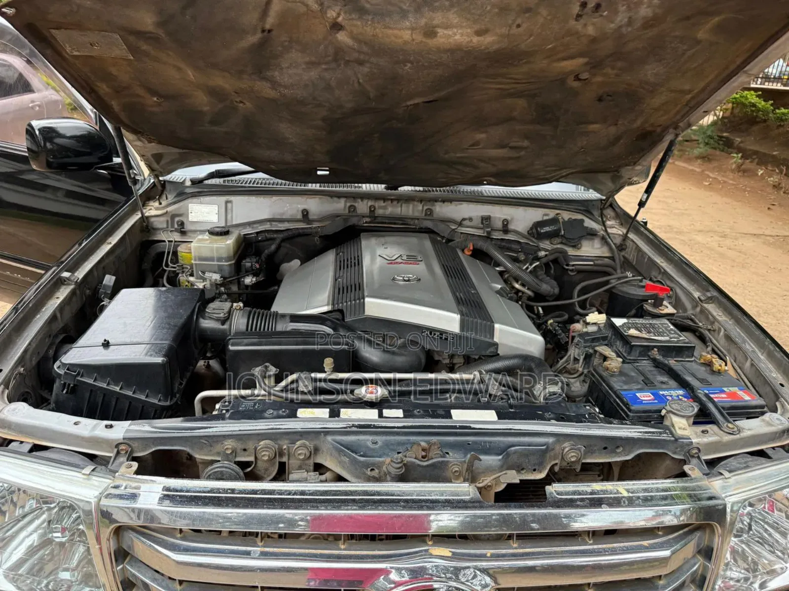 Toyota Land Cruiser 2000 Black