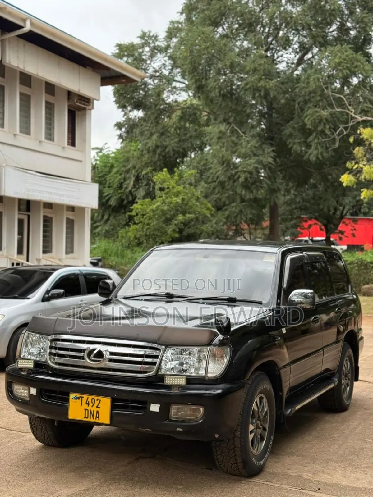 Toyota Land Cruiser 2000 Black