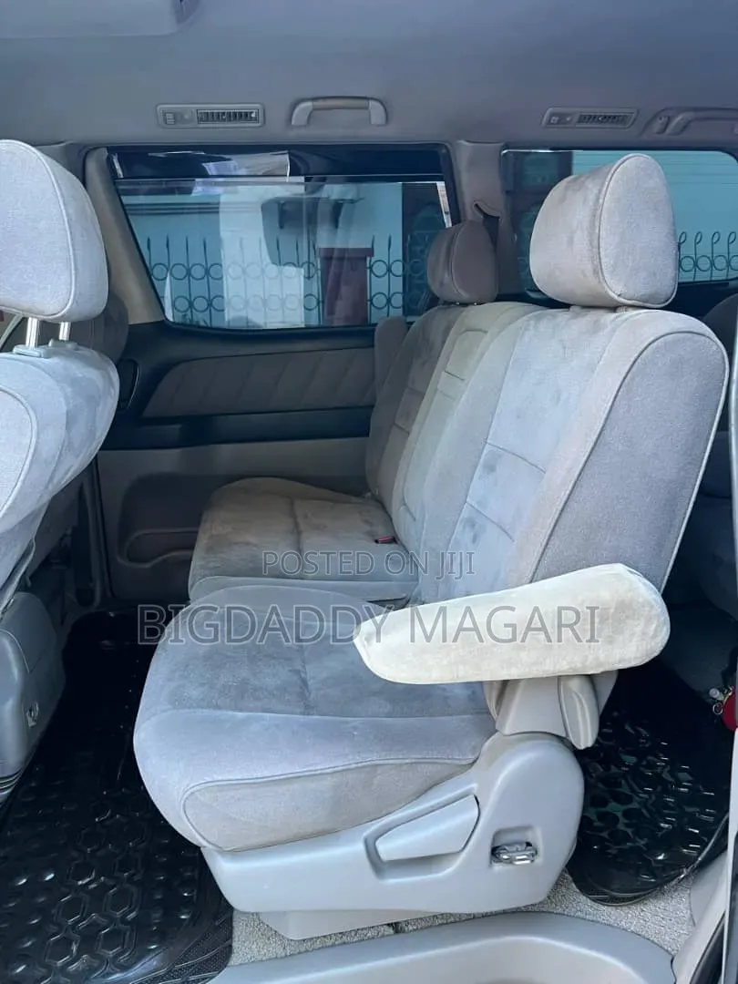 Toyota Alphard 2006 Black