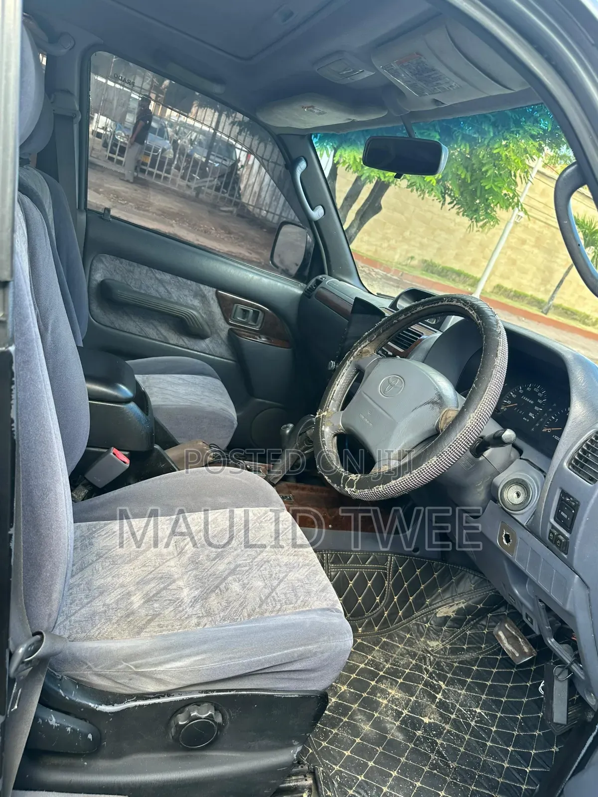 Toyota Land Cruiser Prado 2003 Gray