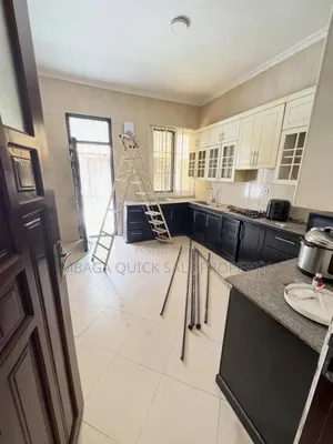 4bdrm House in Goba for sale