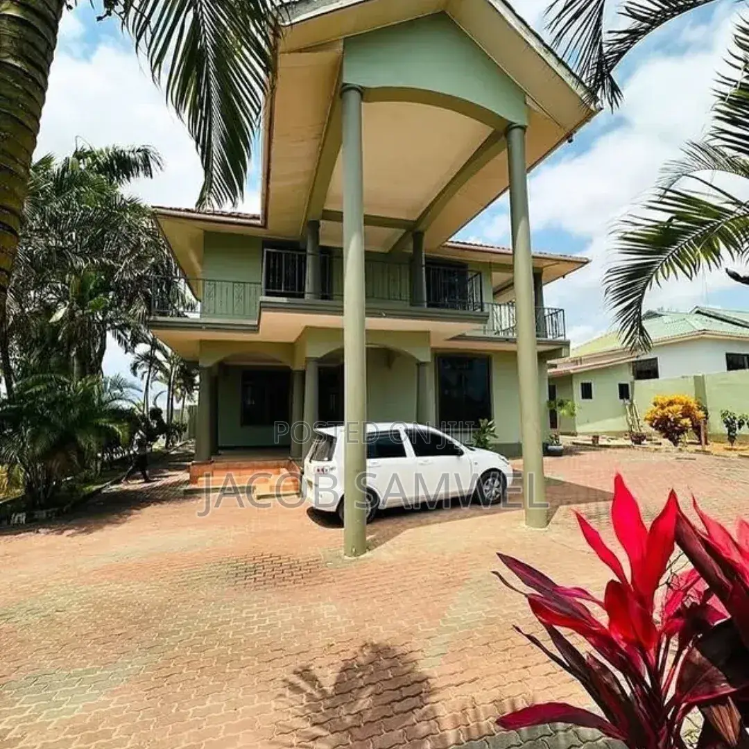 4bdrm House in Tegeta Wazo Hill, Kinondoni for rent