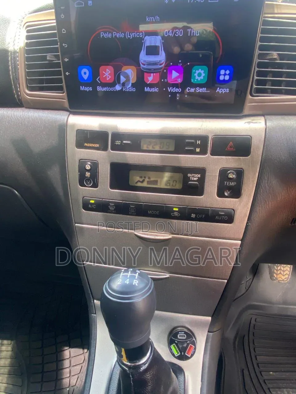 Toyota Corolla RunX 2006 Silver