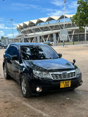 Subaru Forester 2012 Black