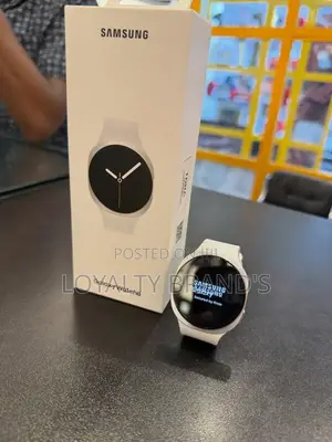 Samsung Galaxy Watch 8 40mm –| Fitness, Calls Notifications