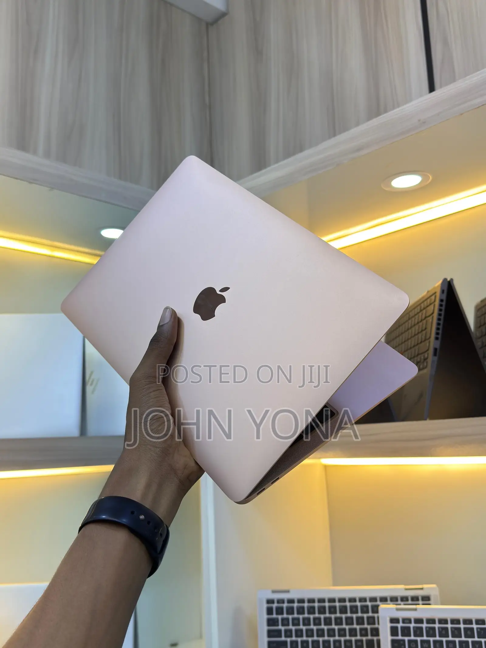 Laptop Apple MacBook Air 2020 8GB Apple M1 SSD 256GB