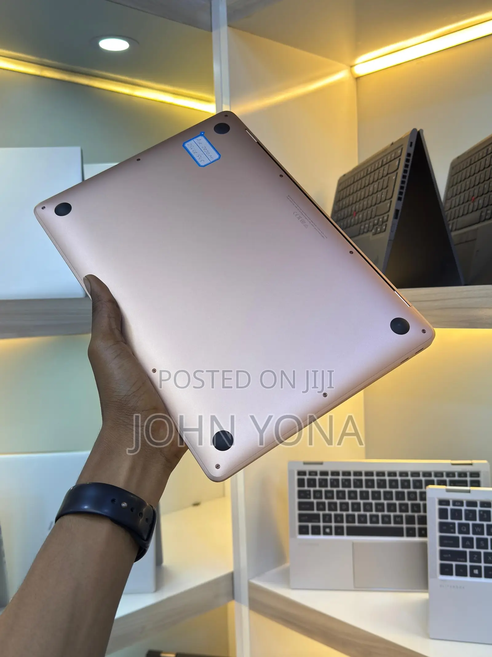 Laptop Apple MacBook Air 2020 8GB Apple M1 SSD 256GB