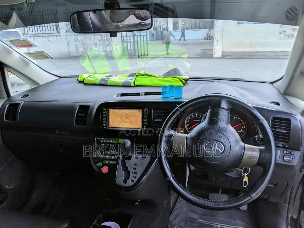 Toyota Wish 2003 Black