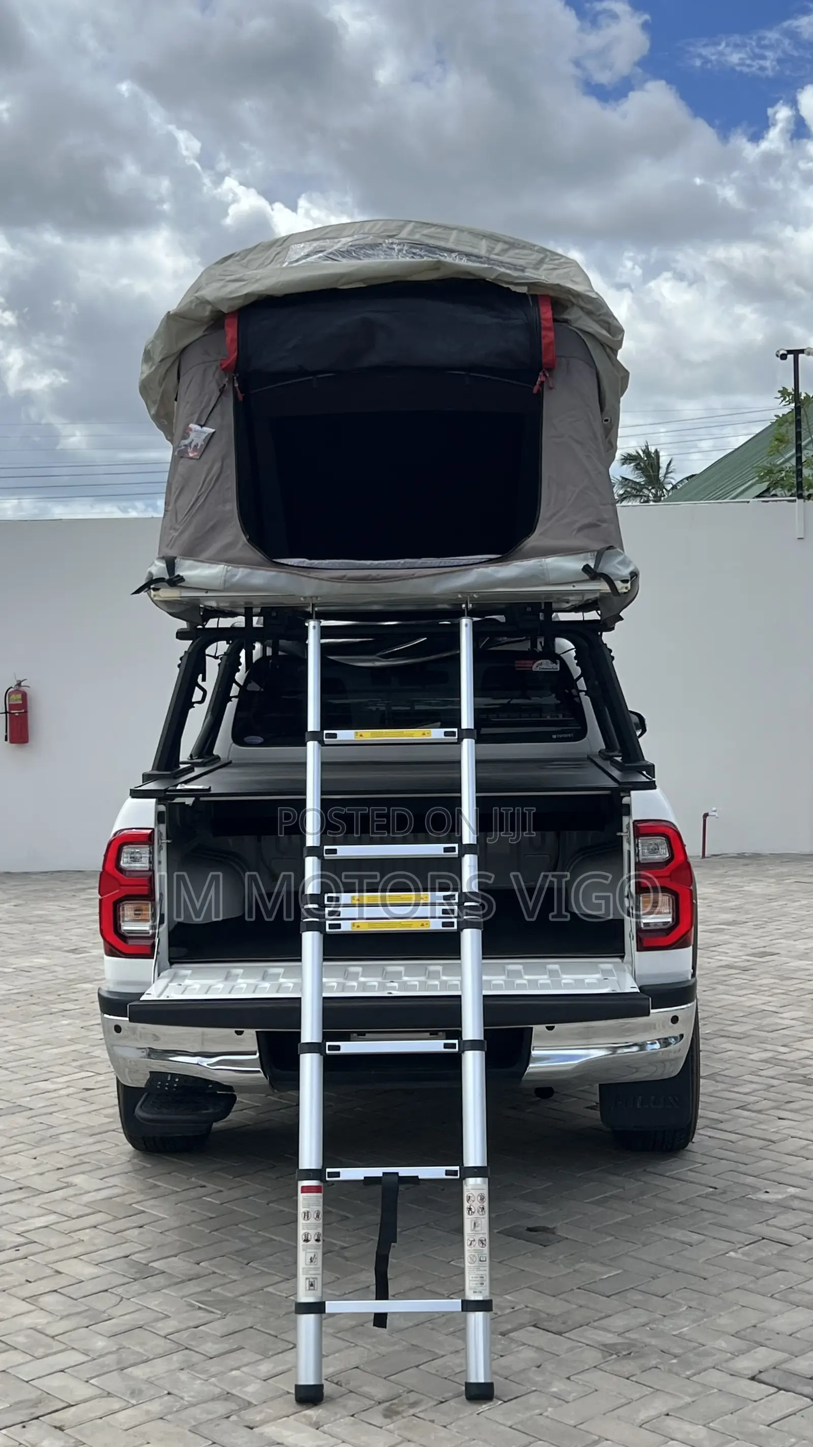 Toyota Hilux 2022 Pearl