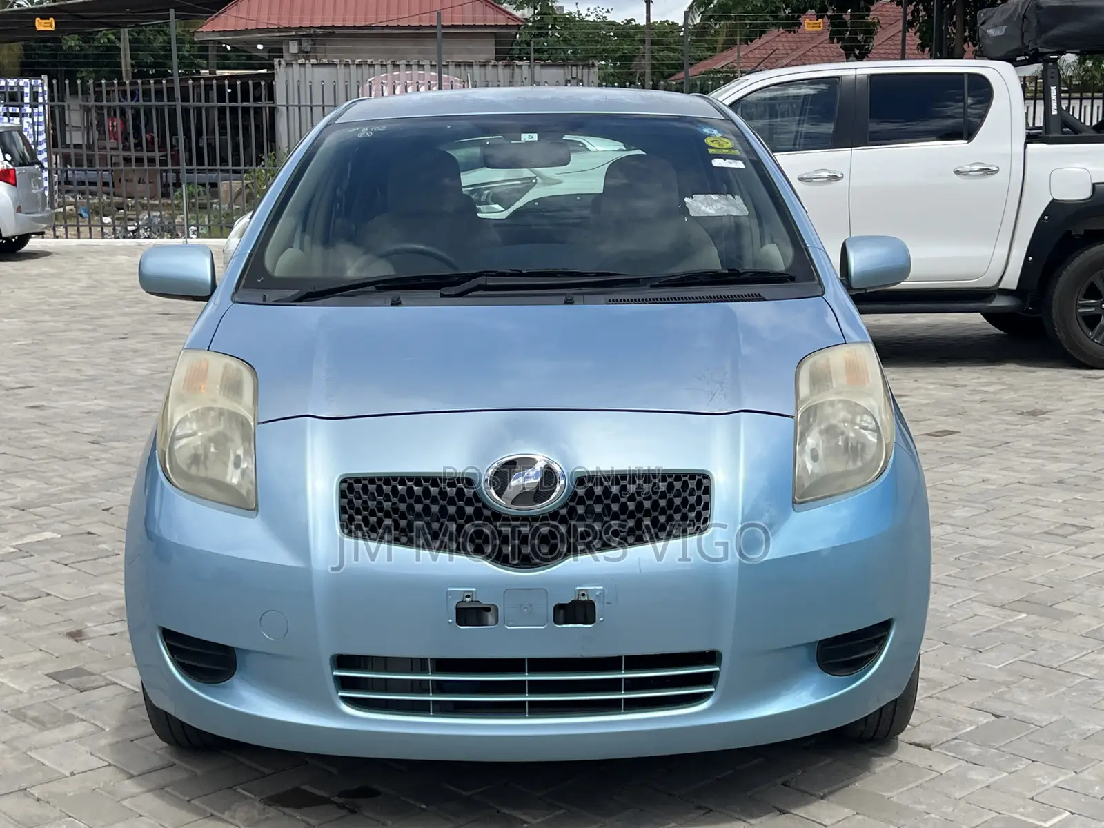 Toyota Vitz 2008 Blue