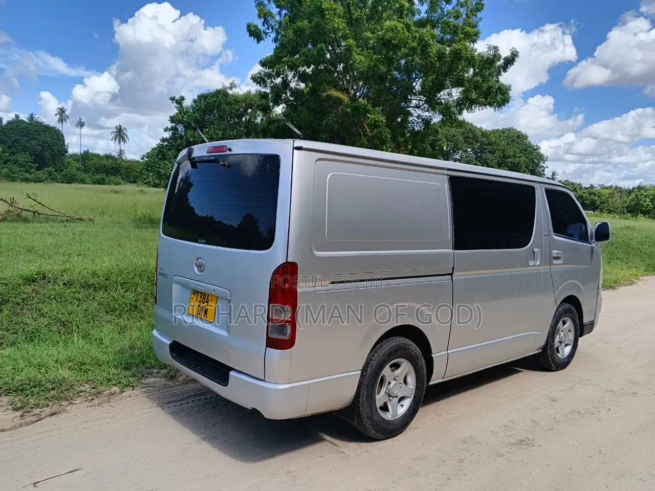 Toyota Grand HiAce 2007 Silver