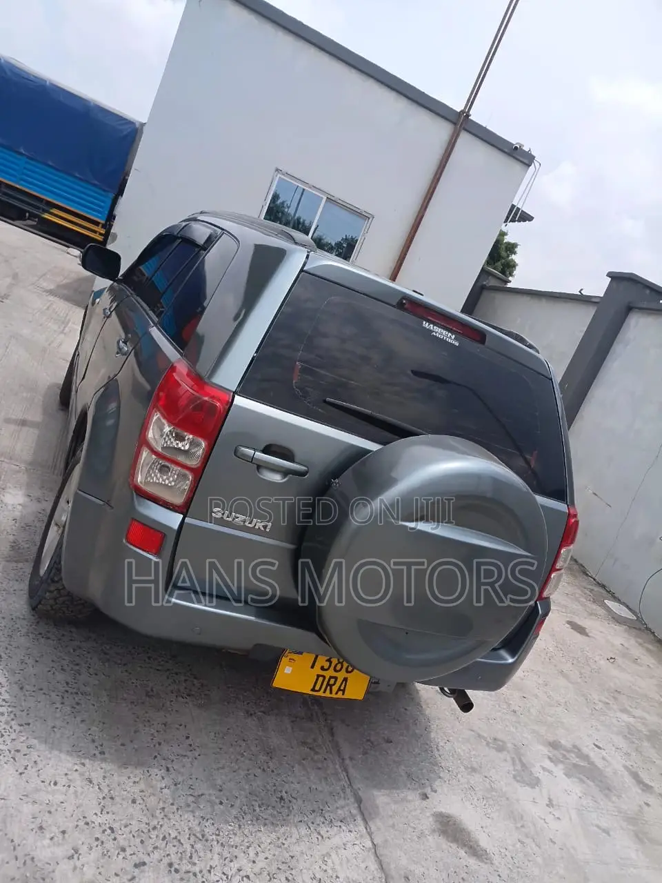 Suzuki Escudo 2005 Gray
