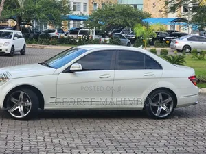 Mercedes-Benz C-Class 2007 White