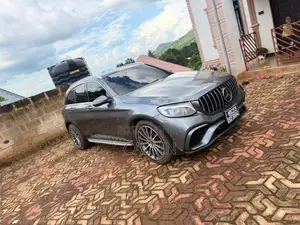 Mercedes-Benz GLC-Class 2019 Gray