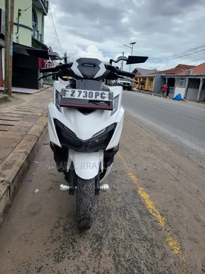 Honda 2024 White