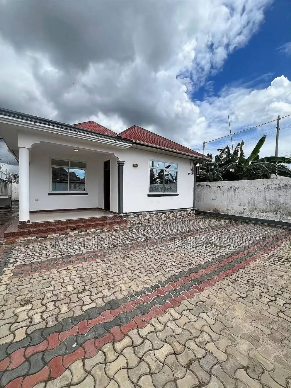 3bdrm House in Mikocheni for sale