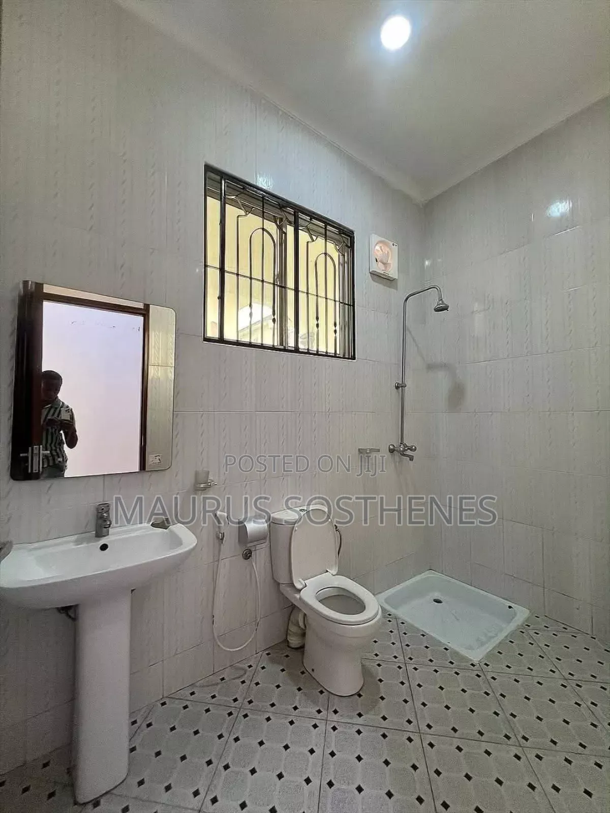 3bdrm House in Mikocheni for sale