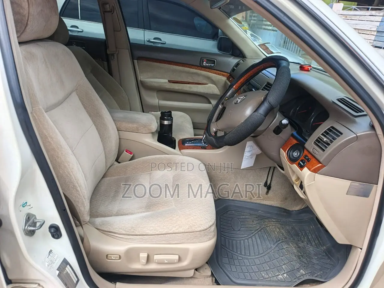 Toyota Mark II 2000 White