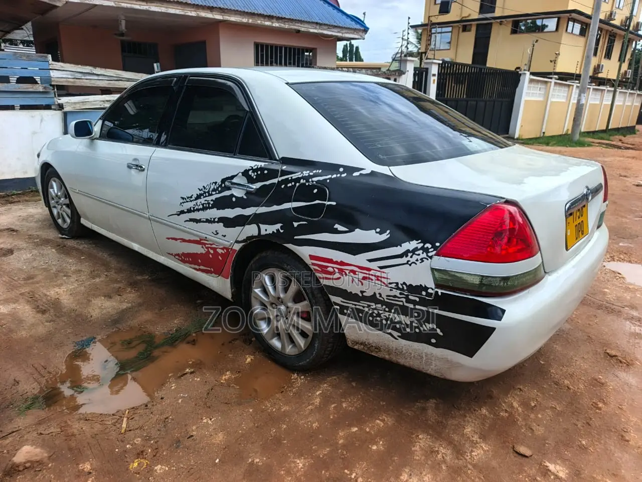 Toyota Mark II 2000 White