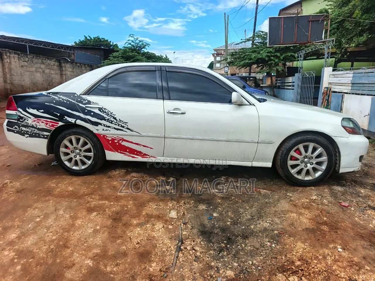 Toyota Mark II 2000 White