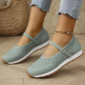 Simple Shoes