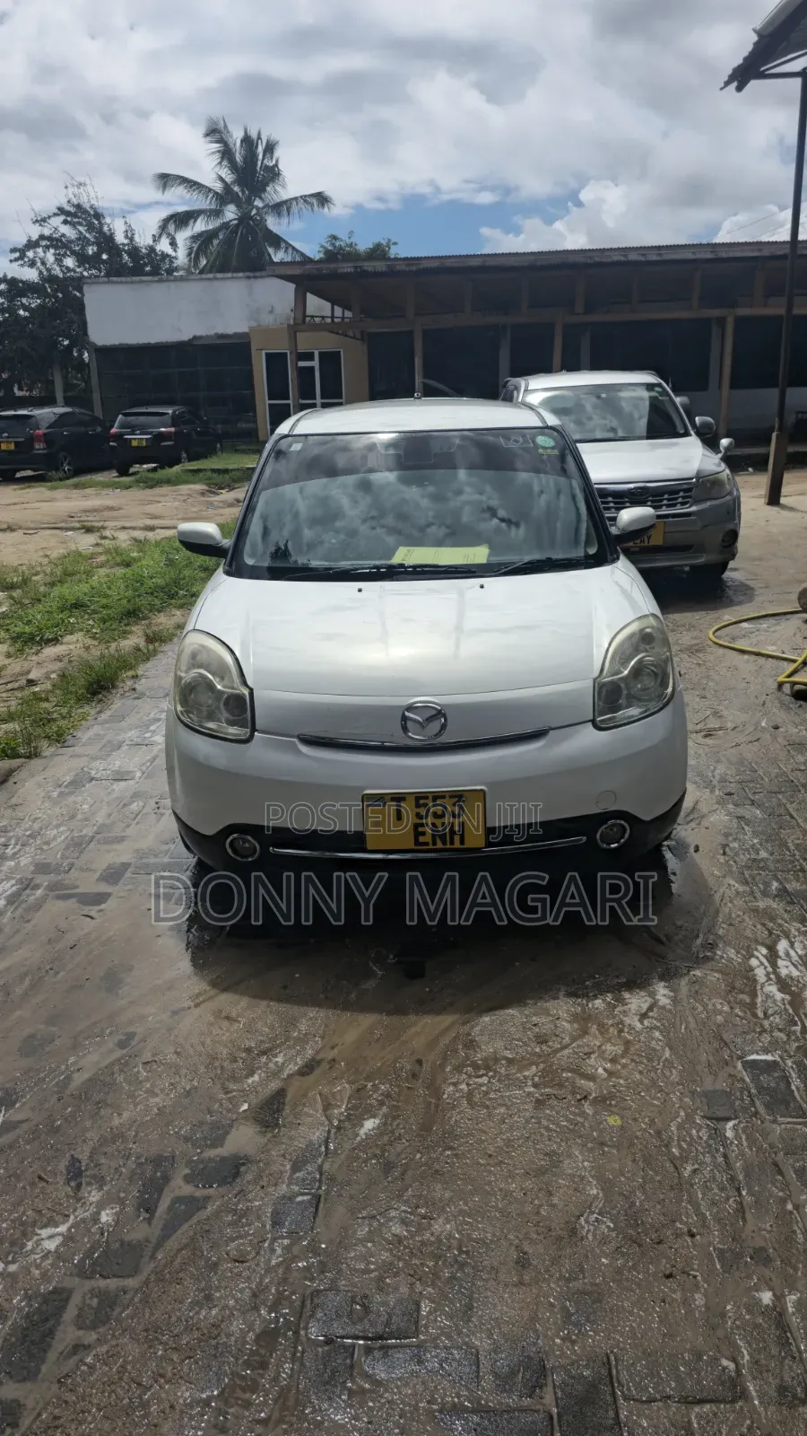 Mazda Verisa 2011 White