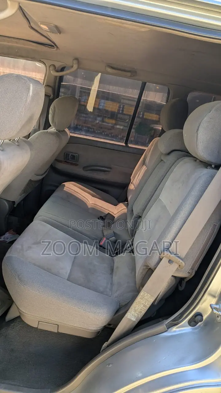 Toyota Land Cruiser Prado 1999 Silver