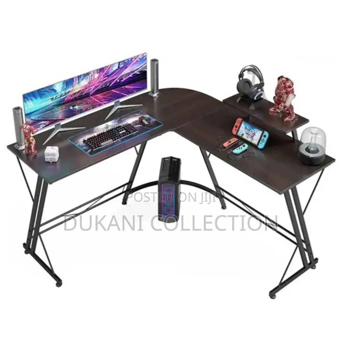 Gaming Table With Shape