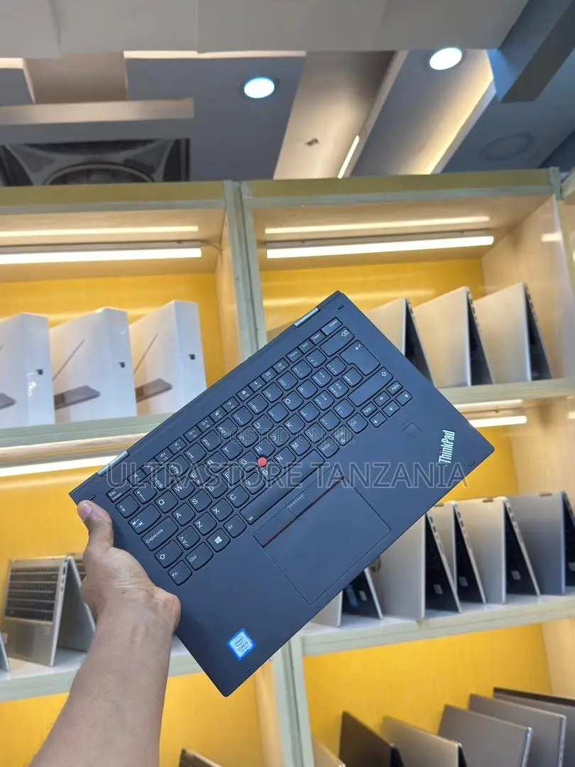 New Laptop Lenovo ThinkPad X1 Carbon 8GB Intel Core i5 SSD 256GB