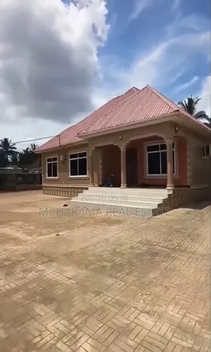5bdrm House in Mchakama Real Estate, Chanika for sale