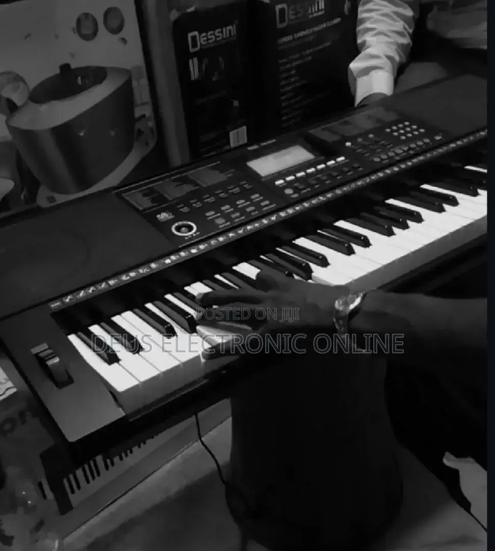 Kinanda Yongmei, Electric Keyboards Available 2800, 829,928,790,8810.