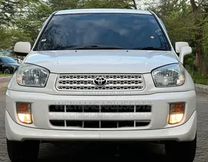 Toyota RAV4 Automatic 2003 Off white