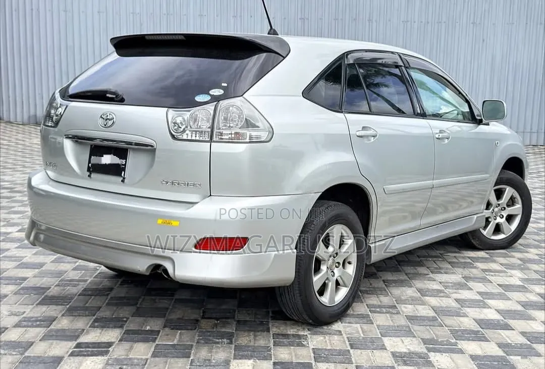 Toyota Harrier 2.4 2005 Silver