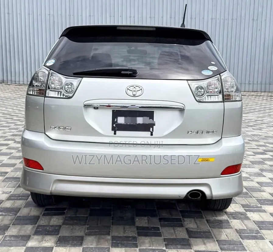 Toyota Harrier 2.4 2005 Silver