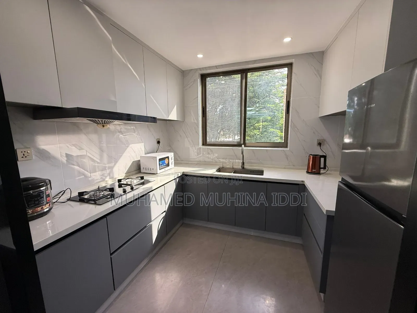 Furnished 3bdrm Apartment in Oster Bay for rent