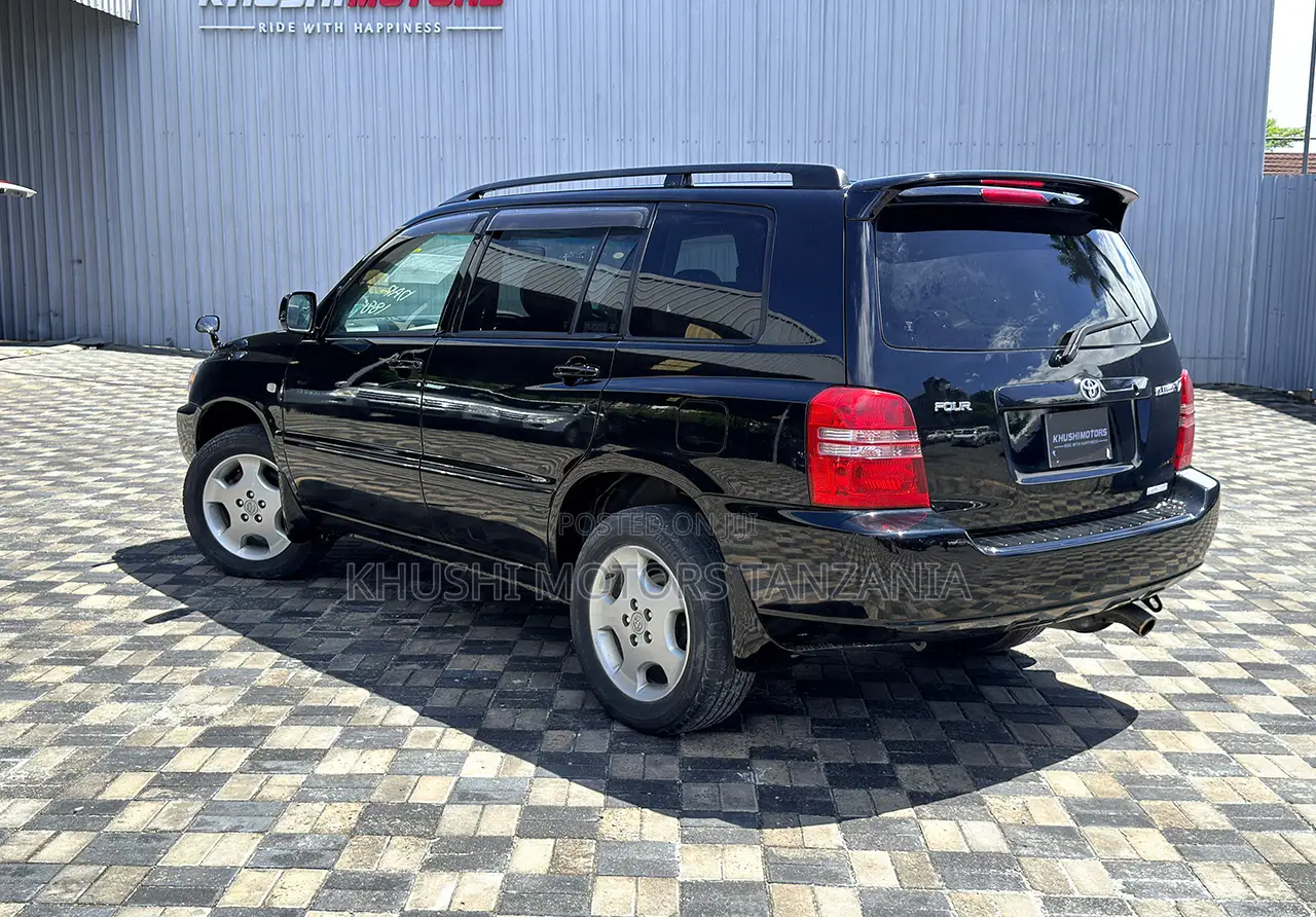 Toyota Kluger 2000 Black