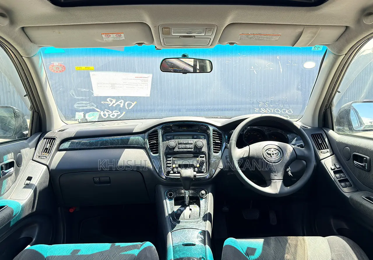 Toyota Kluger 2000 Black