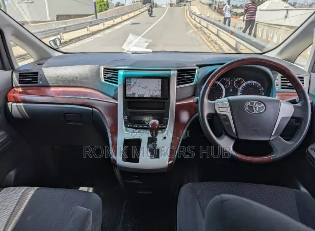 Toyota Alphard 2008 White
