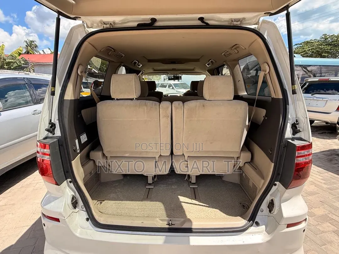 Toyota Alphard 2006 White