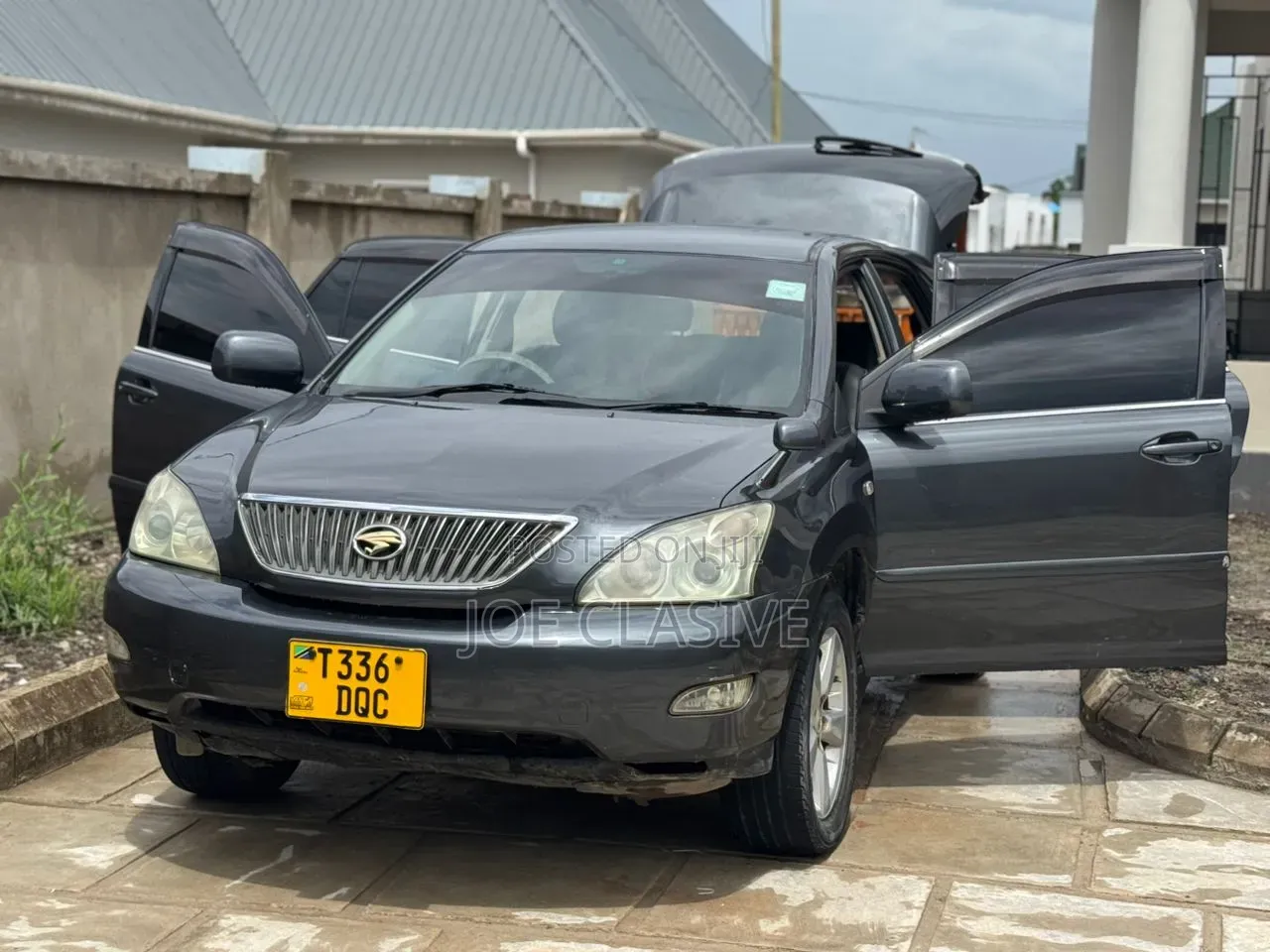 Toyota Harrier 240G 2003 Gray