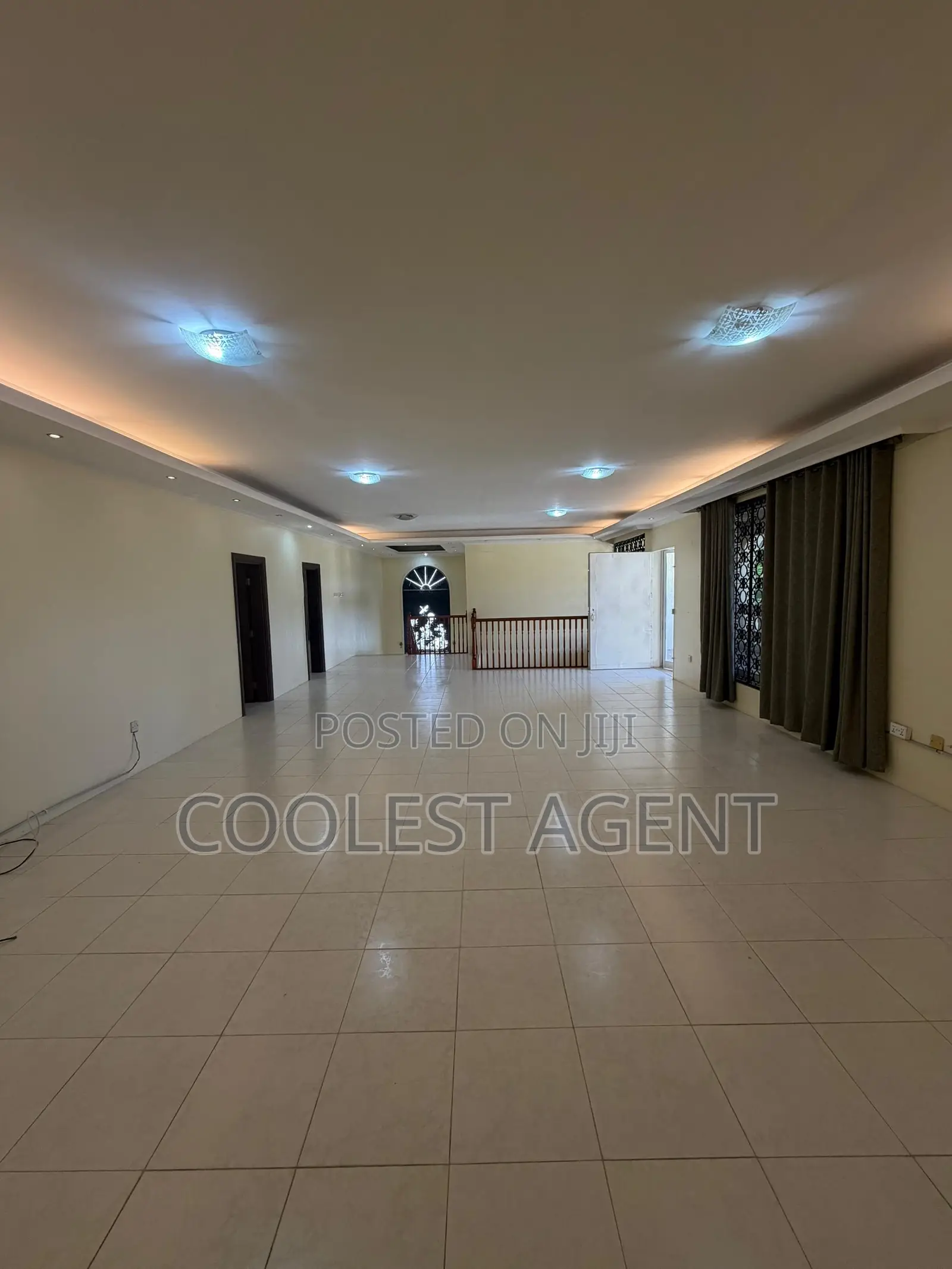 5bdrm Bungalow in Coolest Estate for rent