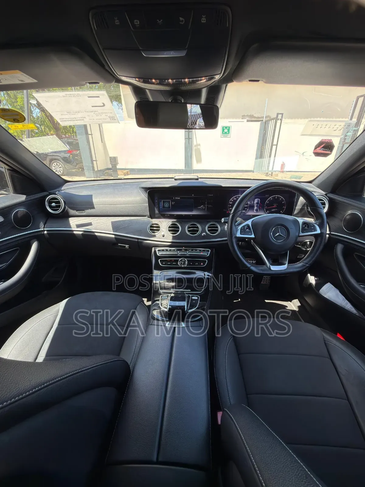 Mercedes-Benz E200 2017 Black